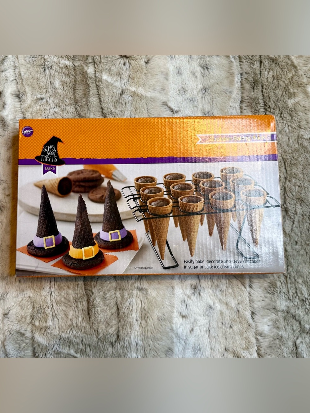 *NWT* Wilton Cupcake Baking Rack